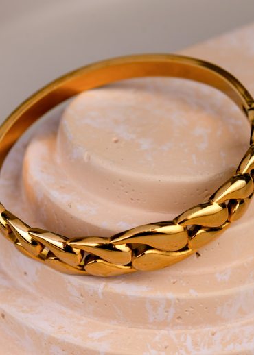 livia gold bracelet
